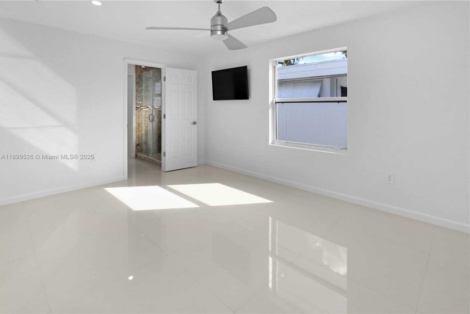Small Image of 1429 RODMAN ST, Hollywood Number 30