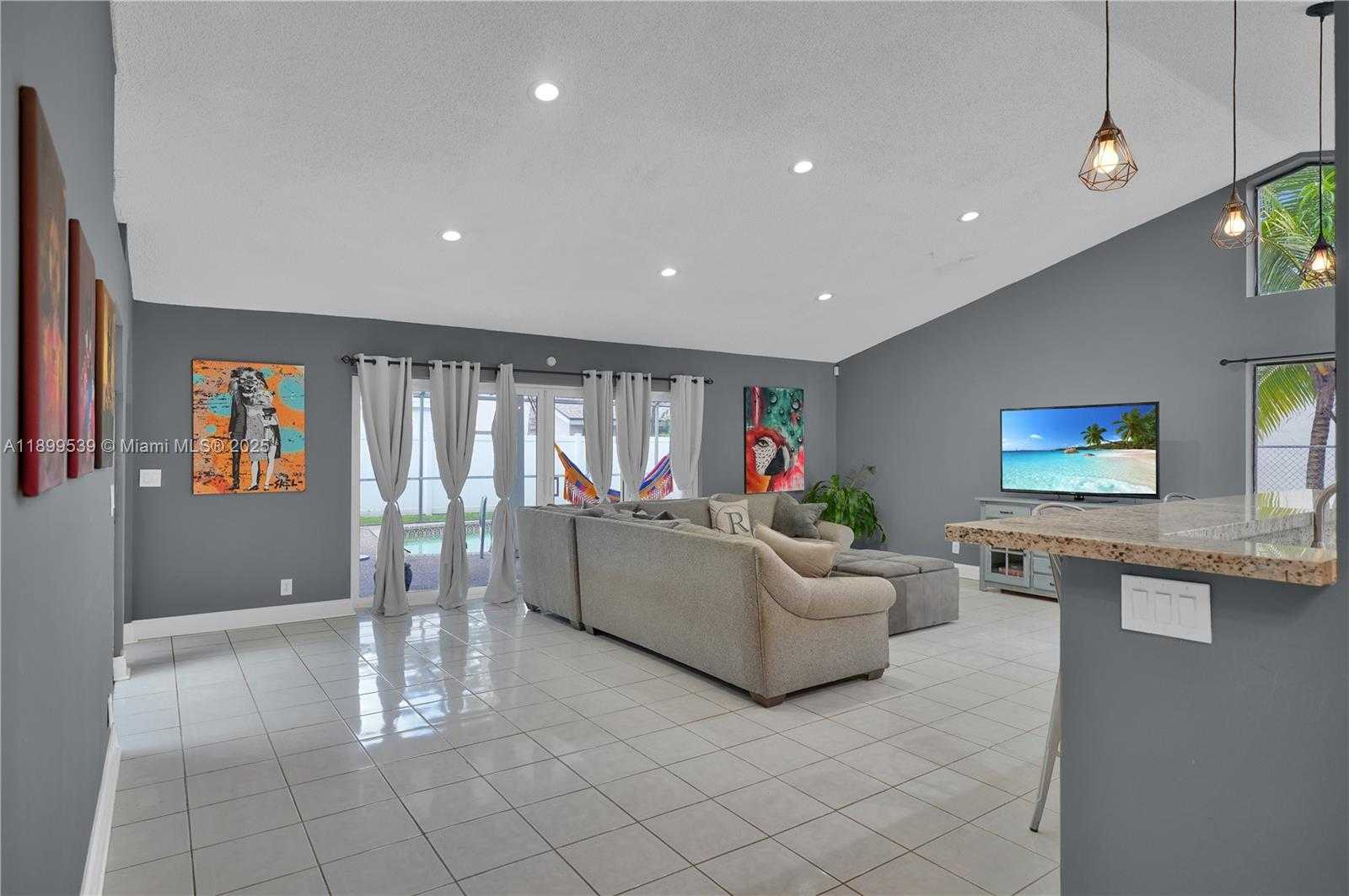 Small Image of 7471 NORTH WEST 35TH ST, Lauderhill Number 26