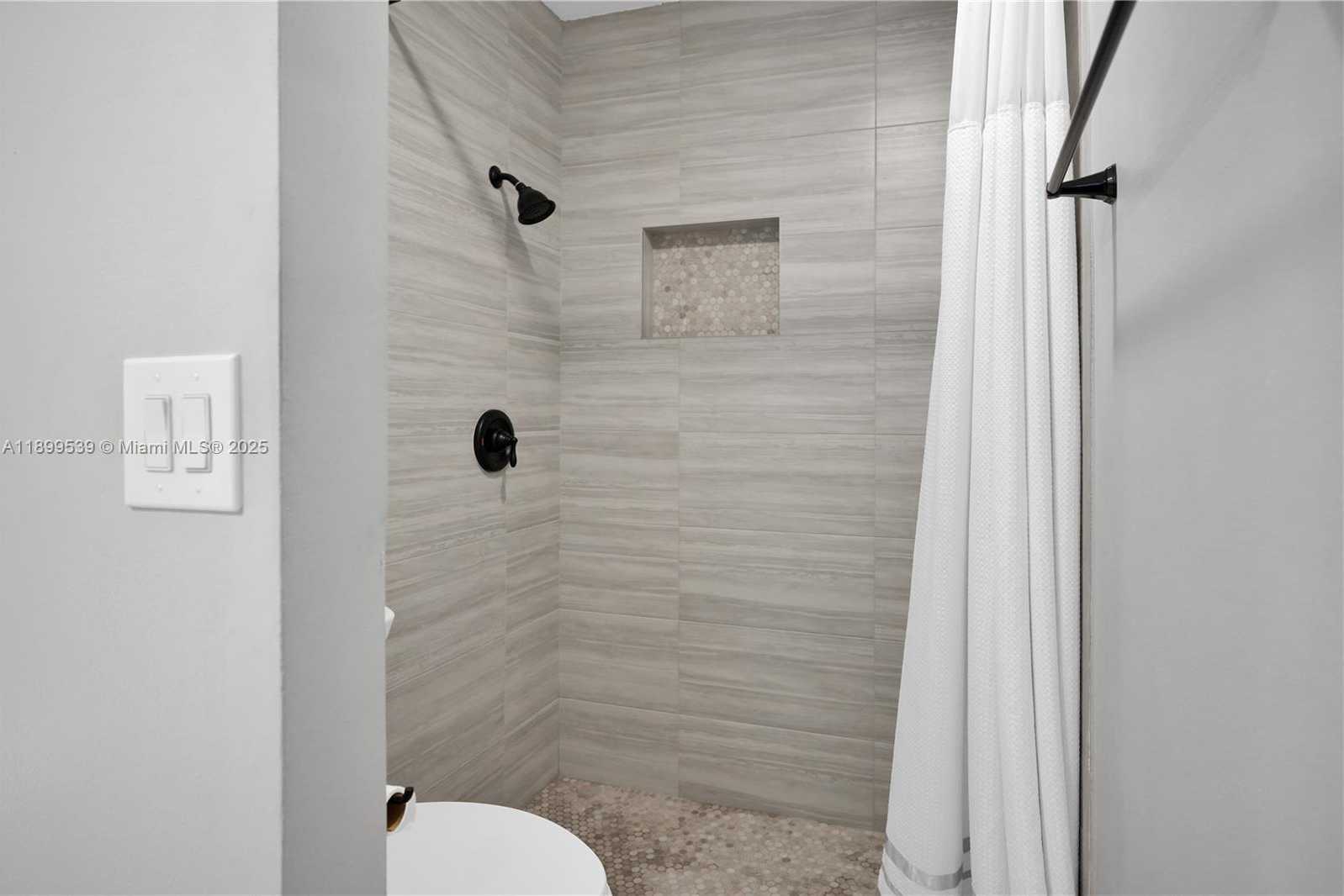 Small Image of 7471 NORTH WEST 35TH ST, Lauderhill Number 32