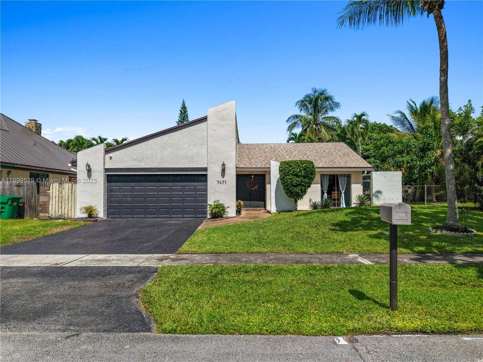 Small Image of 7471 NORTH WEST 35TH ST, Lauderhill Number 35