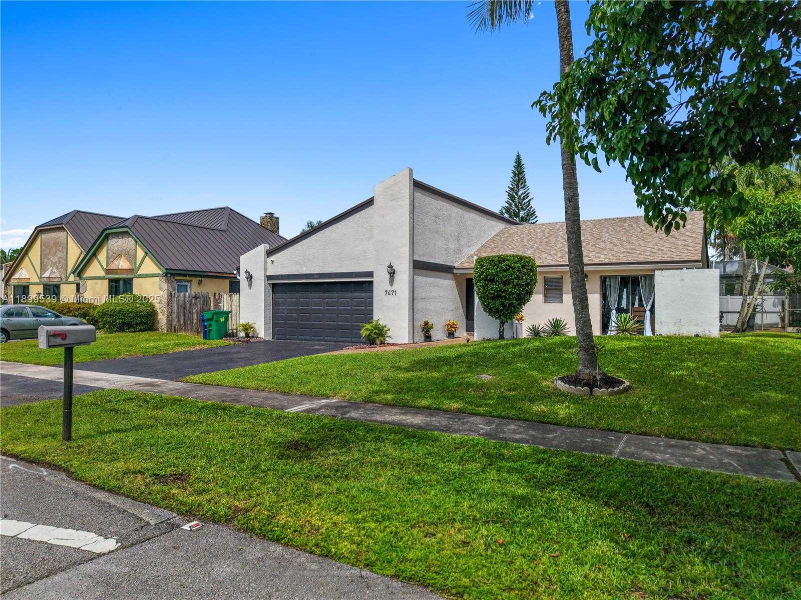 Small Image of 7471 NORTH WEST 35TH ST, Lauderhill Number 36