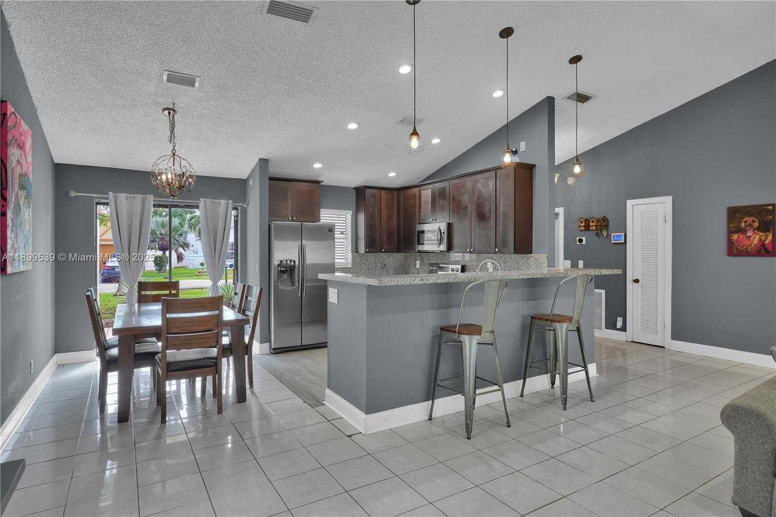 Small Image of 7471 NORTH WEST 35TH ST, Lauderhill Number 9