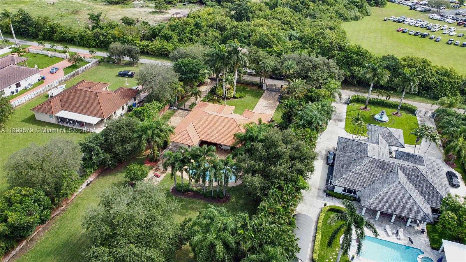Small Image of 27320 SOUTH WEST 153RD AVE, Homestead Number 7