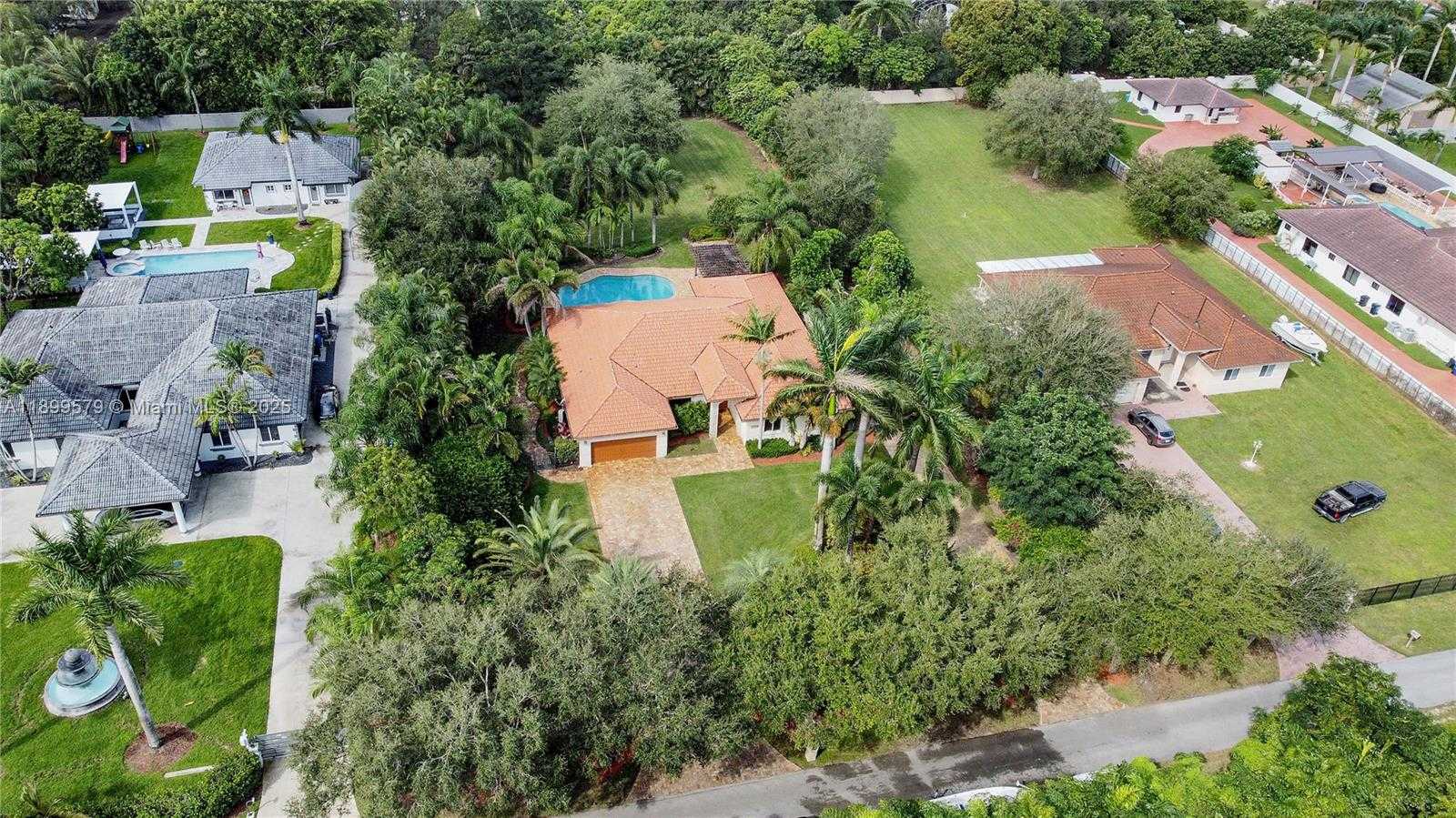 Small Image of 27320 SOUTH WEST 153RD AVE, Homestead Number 9