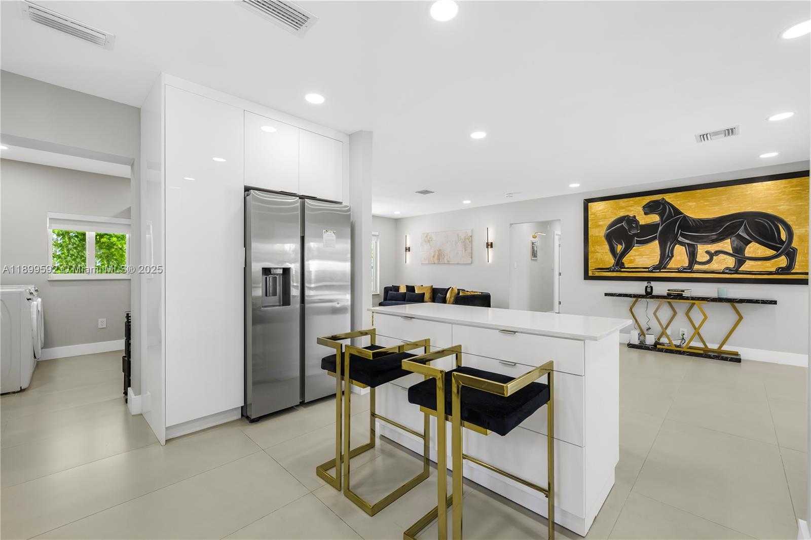 Small Image of 1104 NORTH 13TH TER, Hollywood Number 26