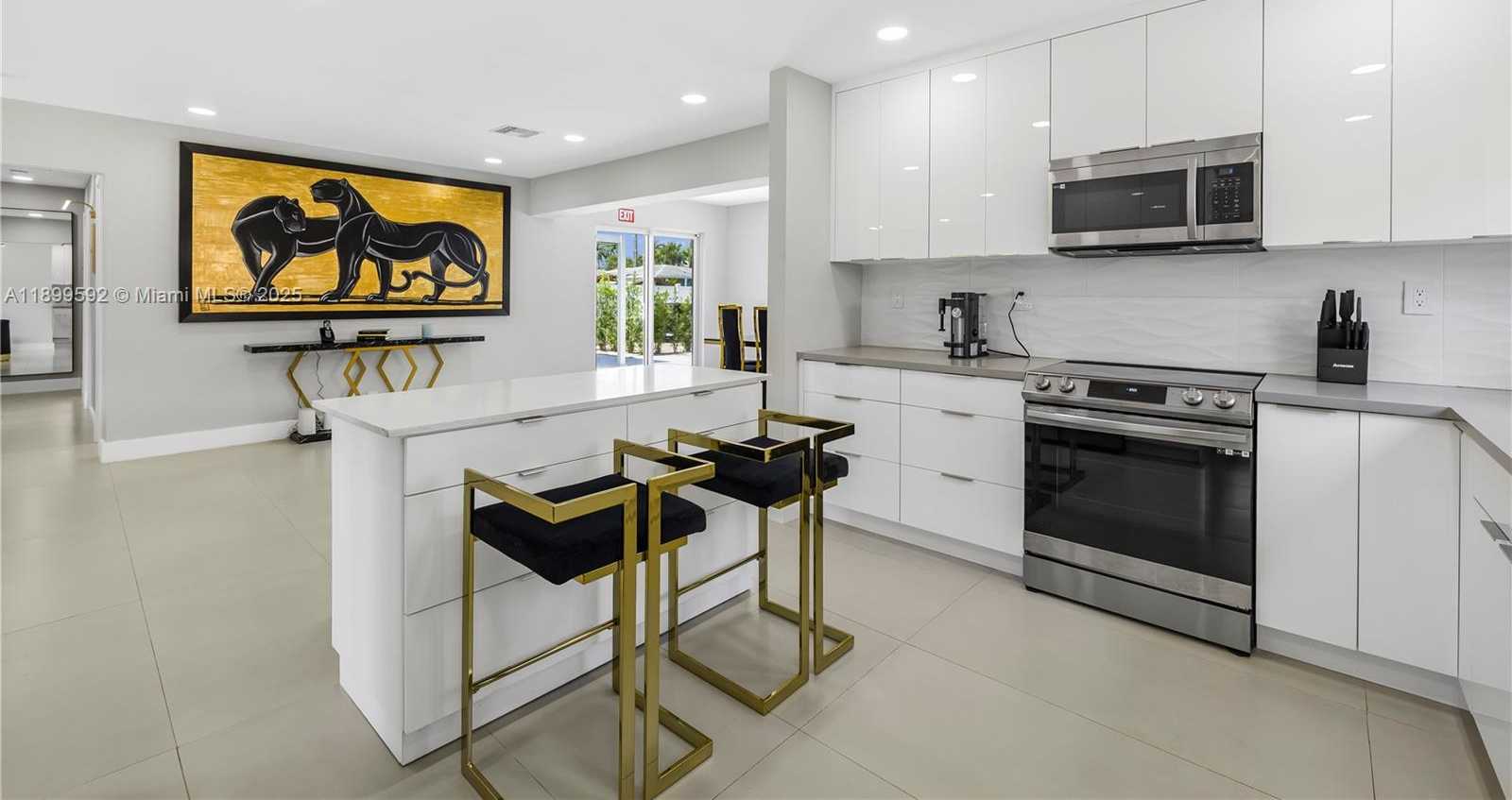 Small Image of 1104 NORTH 13TH TER, Hollywood Number 9