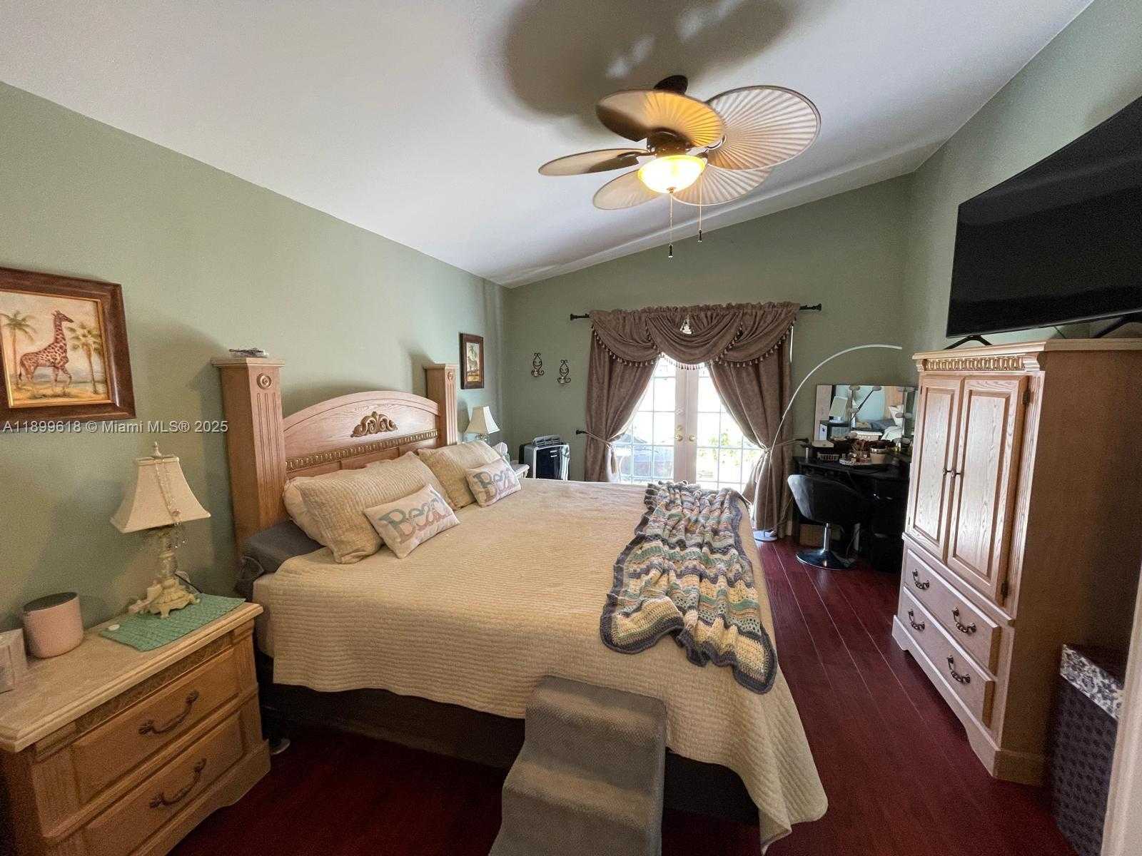 Small Image of 6953 COLUMBIA CT, Margate Number 15
