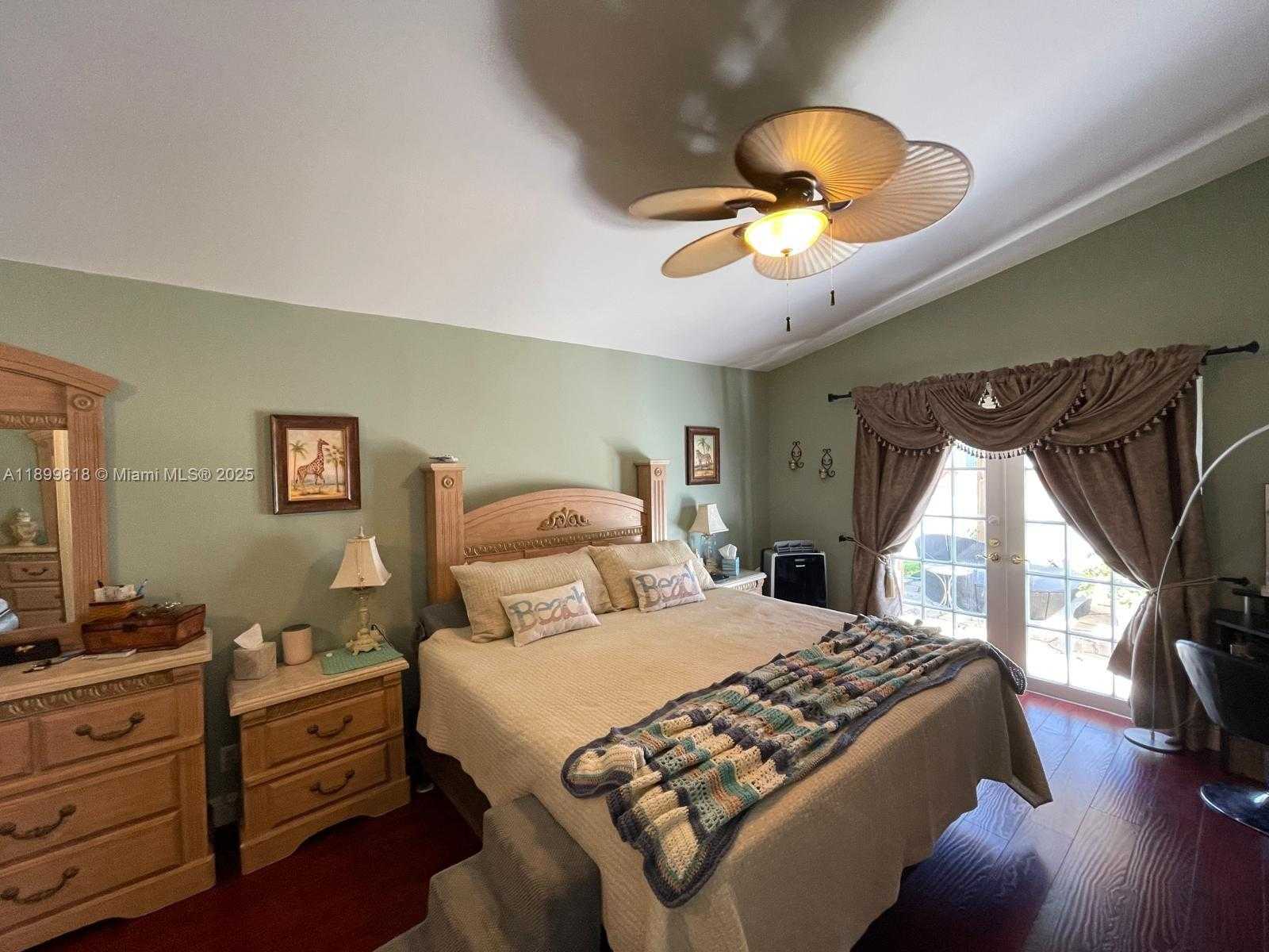 Small Image of 6953 COLUMBIA CT, Margate Number 23