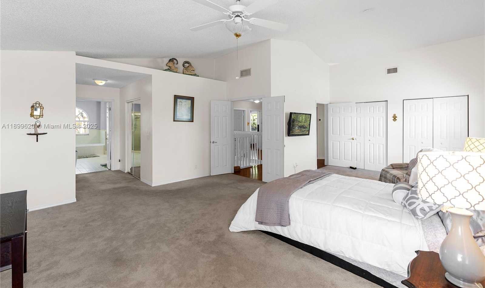 Small Image of 1071 NORTH WEST 184TH TER, Pembroke Pines Number 40