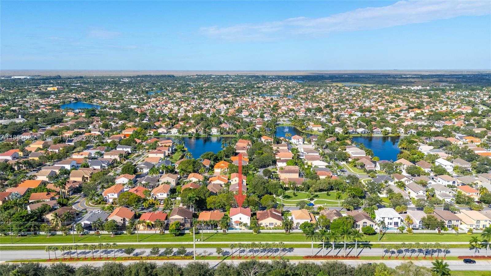 Small Image of 1071 NORTH WEST 184TH TER, Pembroke Pines Number 50