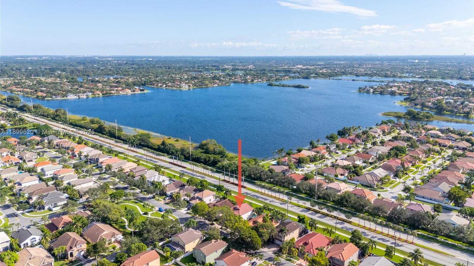 Small Image of 1071 NORTH WEST 184TH TER, Pembroke Pines Number 53