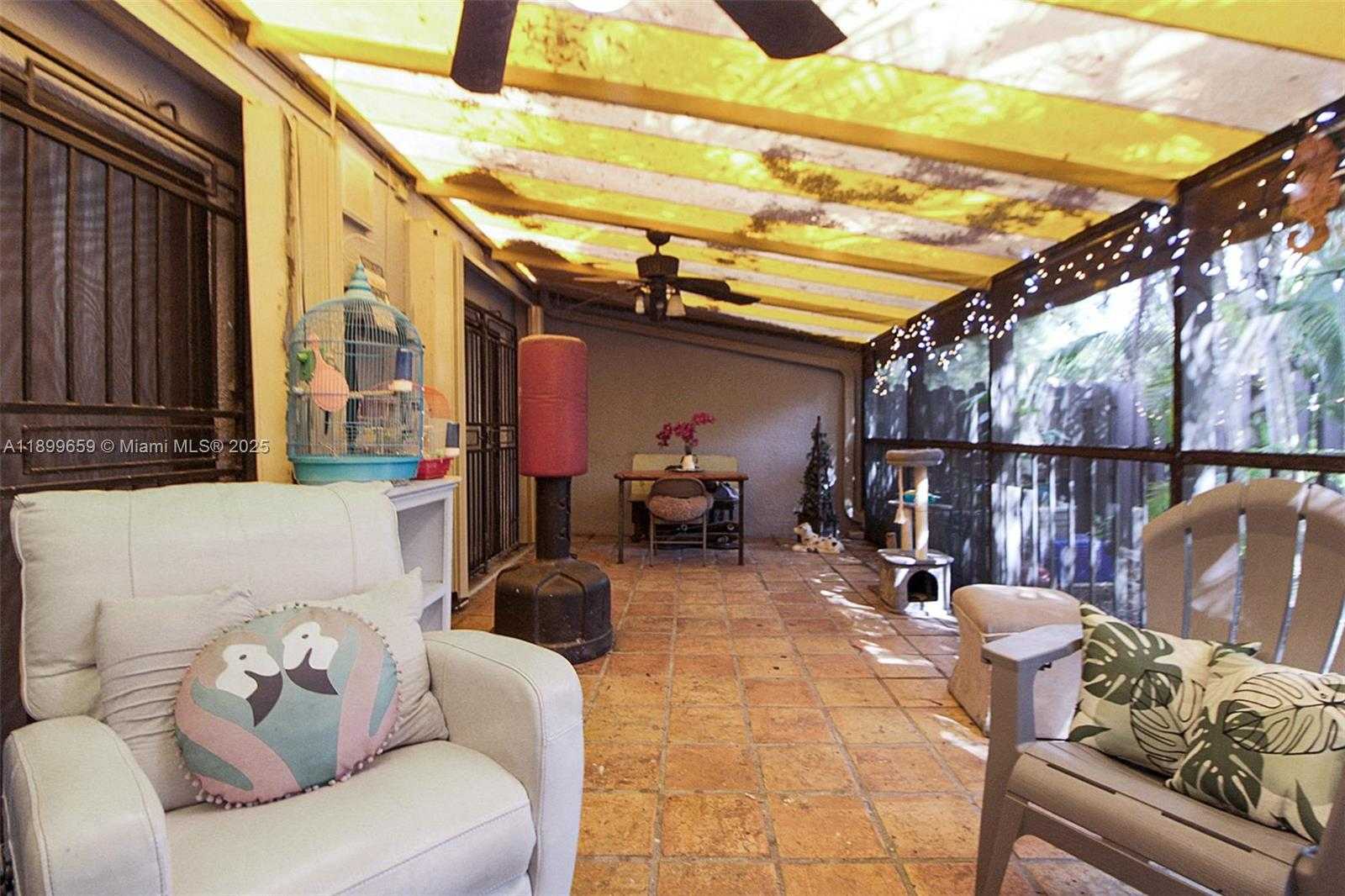 Small Image of 6358 MILK WAGON LN, Miami Lakes Number 20