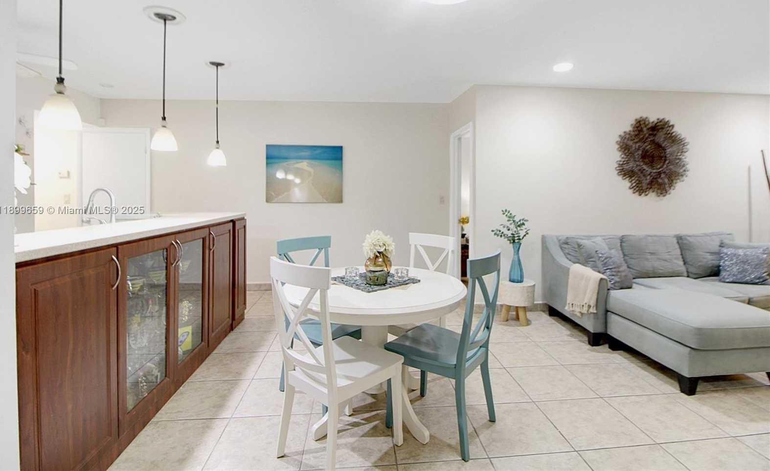 Small Image of 6358 MILK WAGON LN, Miami Lakes Number 8