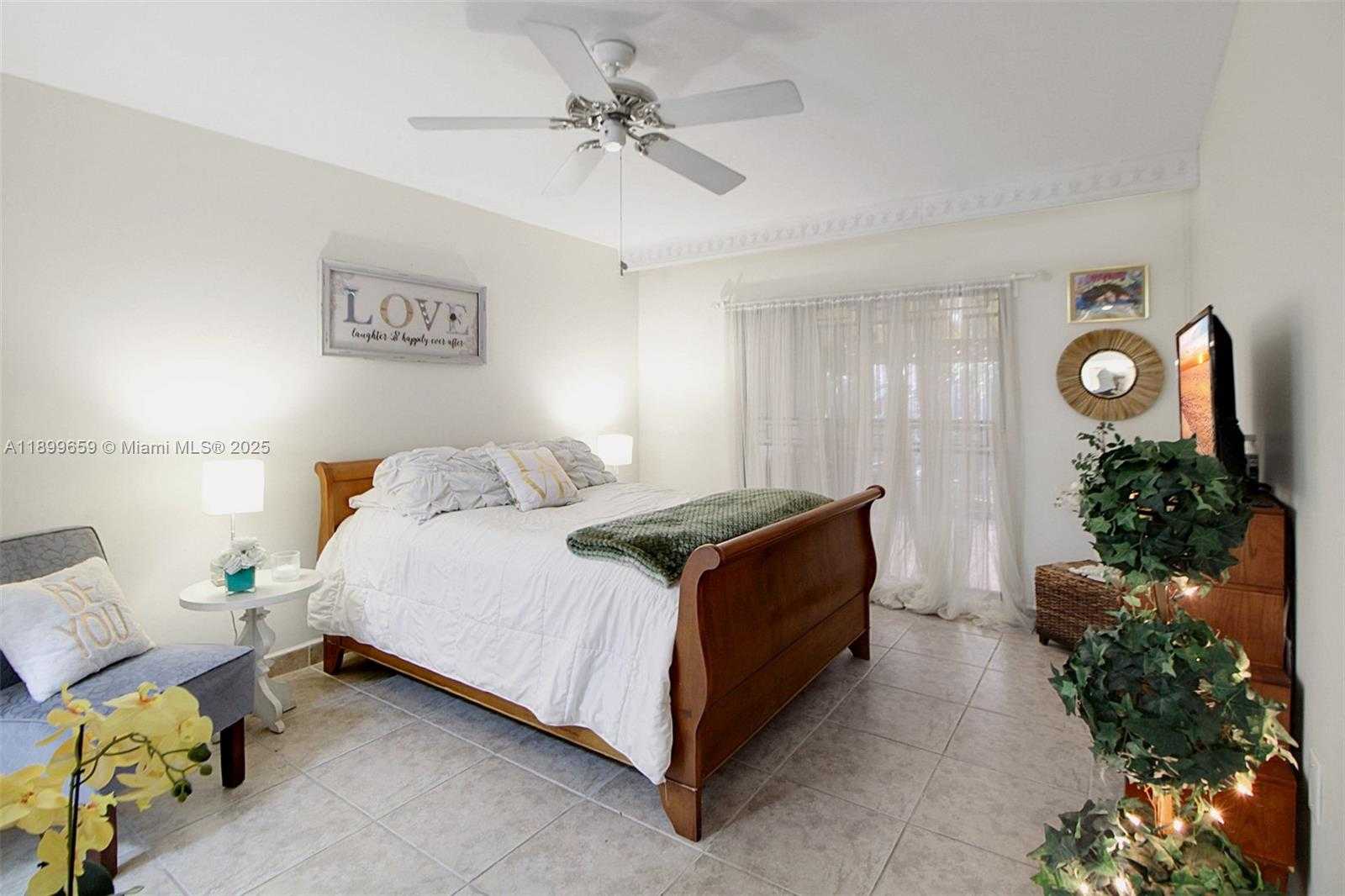 Small Image of 6358 MILK WAGON LN, Miami Lakes Number 9