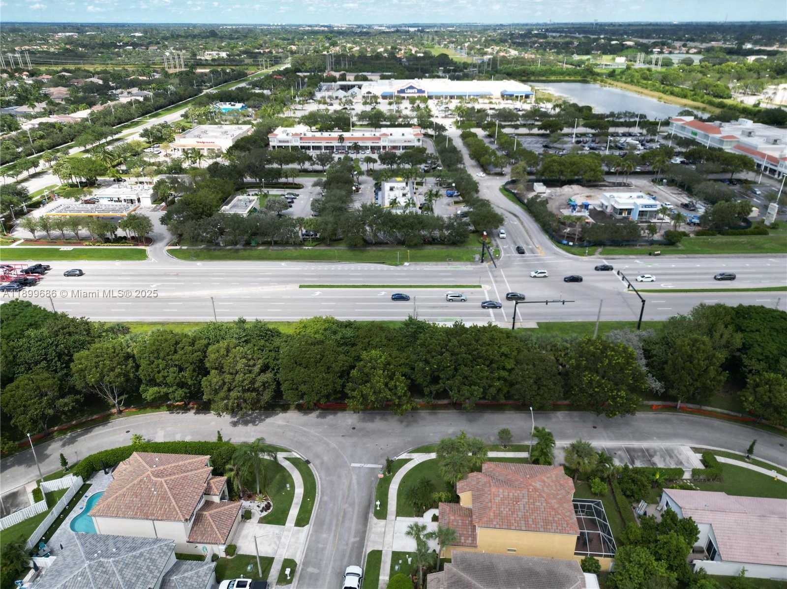 Small Image of 2271 NORTH WEST 159TH AVE, Pembroke Pines Number 2