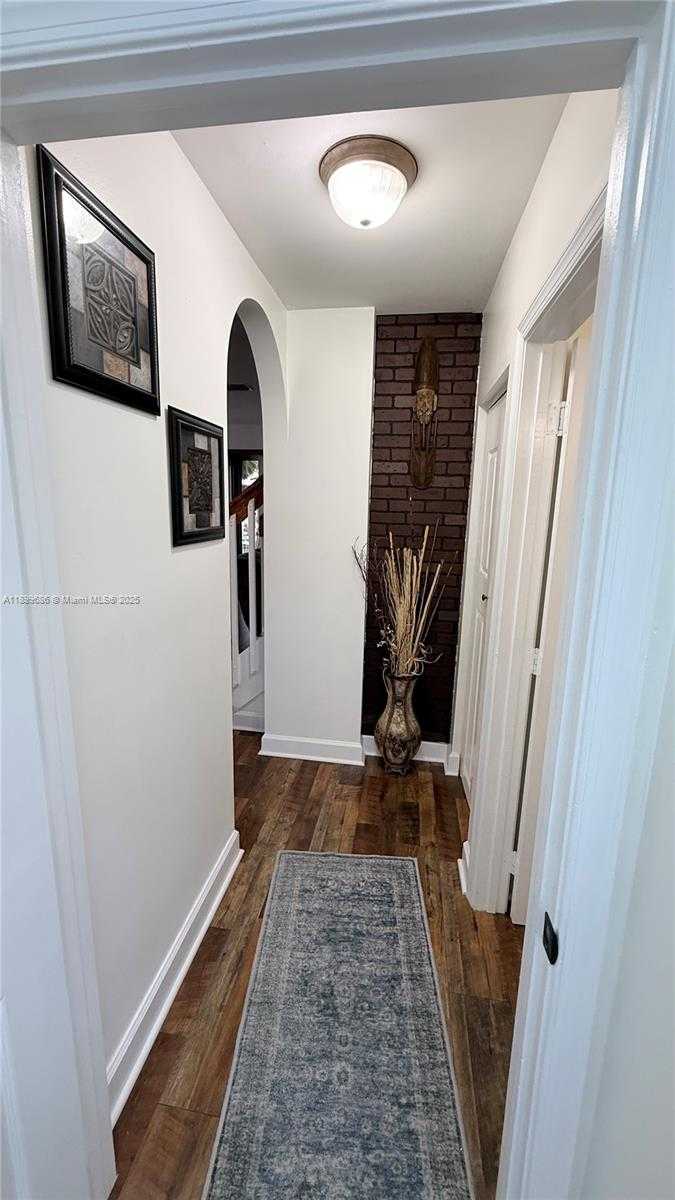 Small Image of 2271 NORTH WEST 159TH AVE, Pembroke Pines Number 24