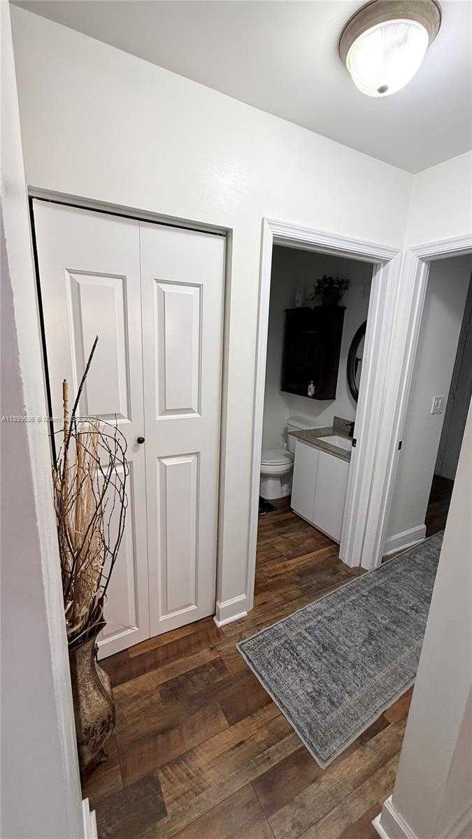 Small Image of 2271 NORTH WEST 159TH AVE, Pembroke Pines Number 25