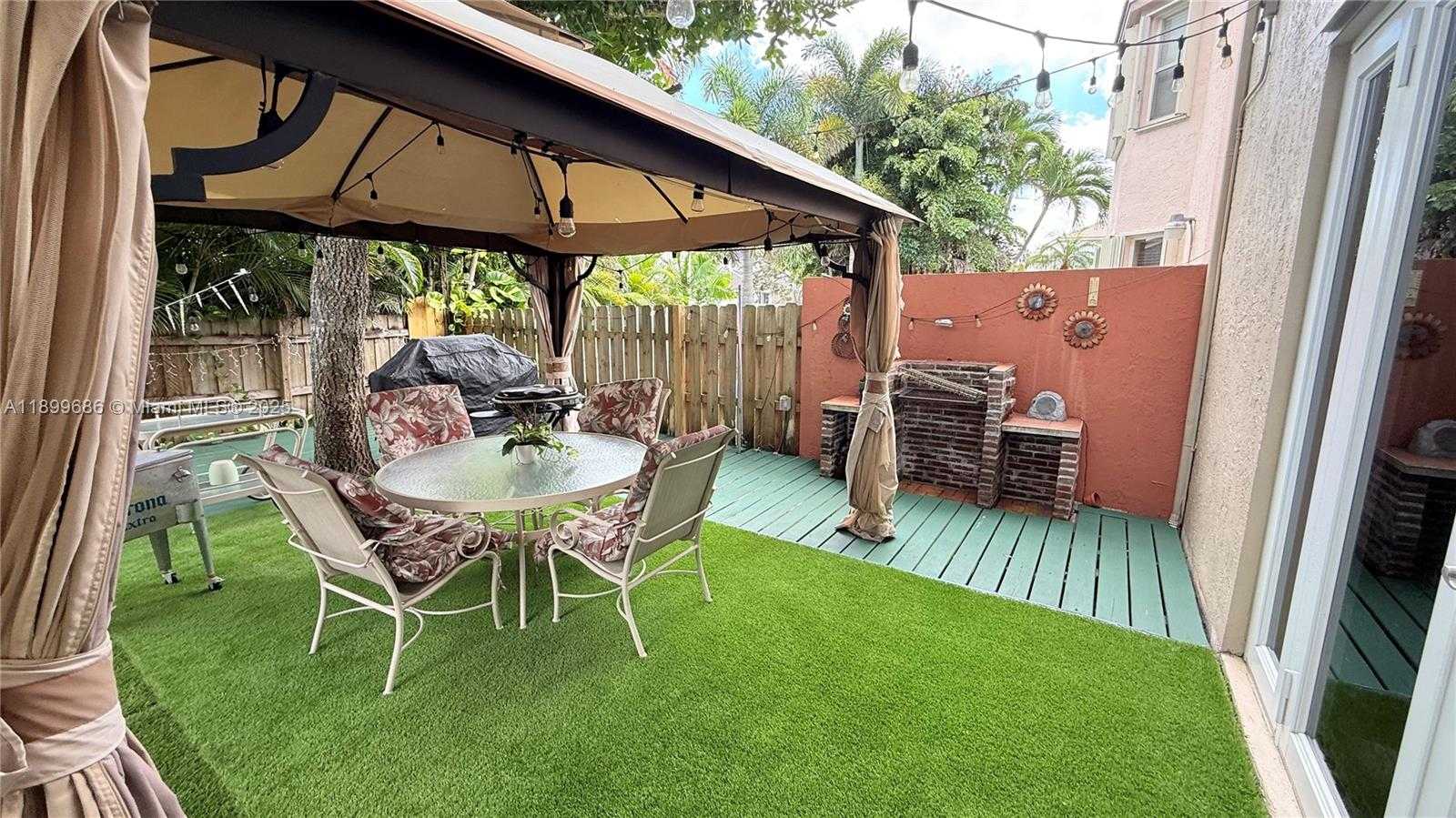 Small Image of 2271 NORTH WEST 159TH AVE, Pembroke Pines Number 36