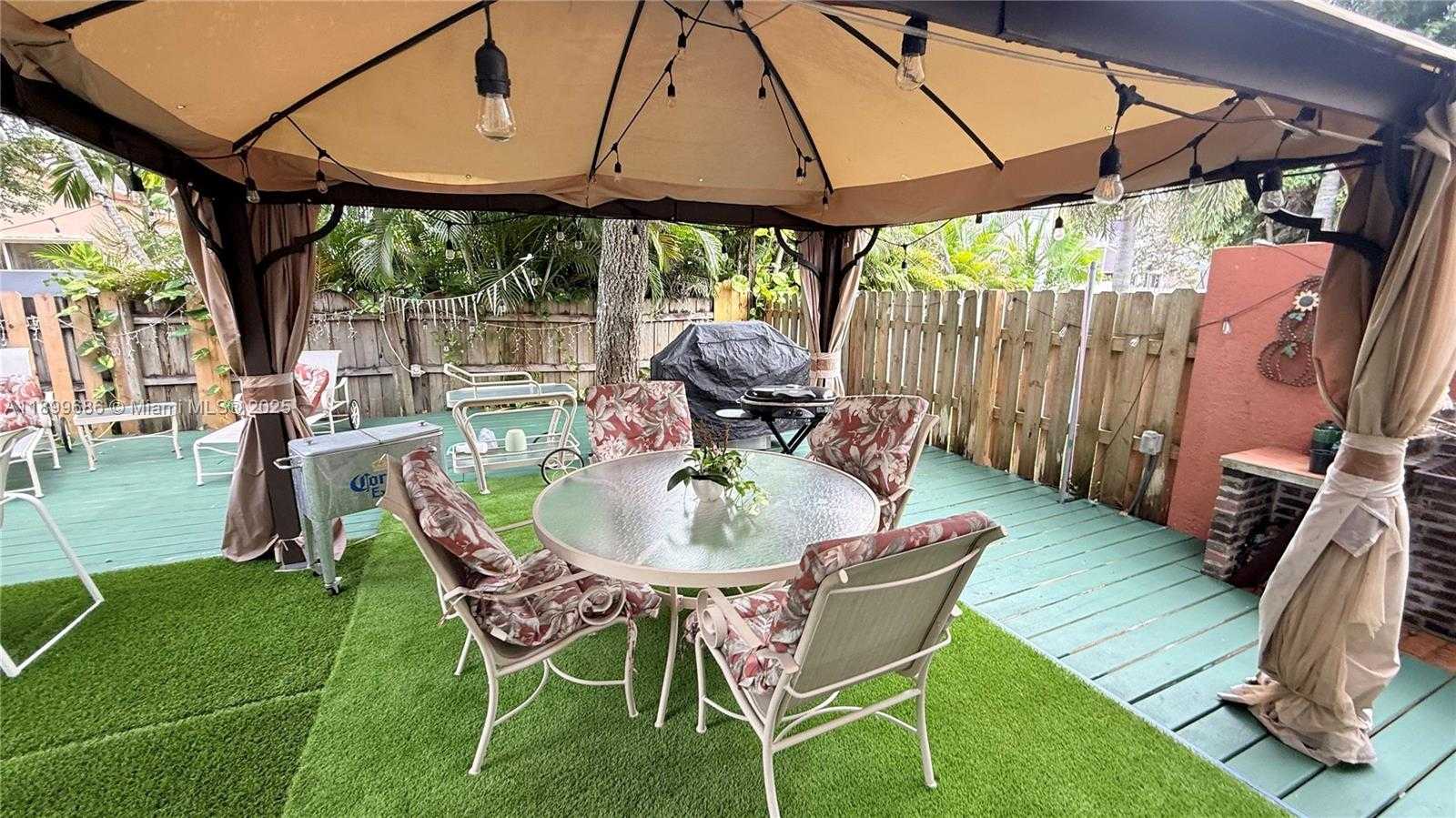 Small Image of 2271 NORTH WEST 159TH AVE, Pembroke Pines Number 37