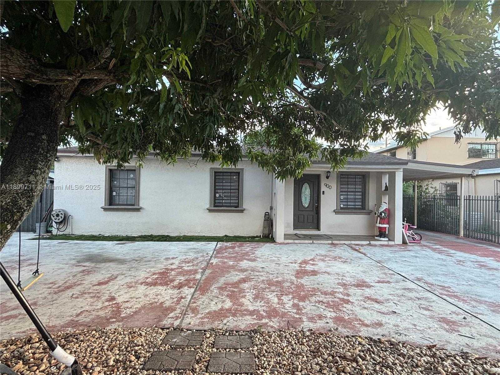 Small Image of 900 EAST 6TH ST, Hialeah Number 2