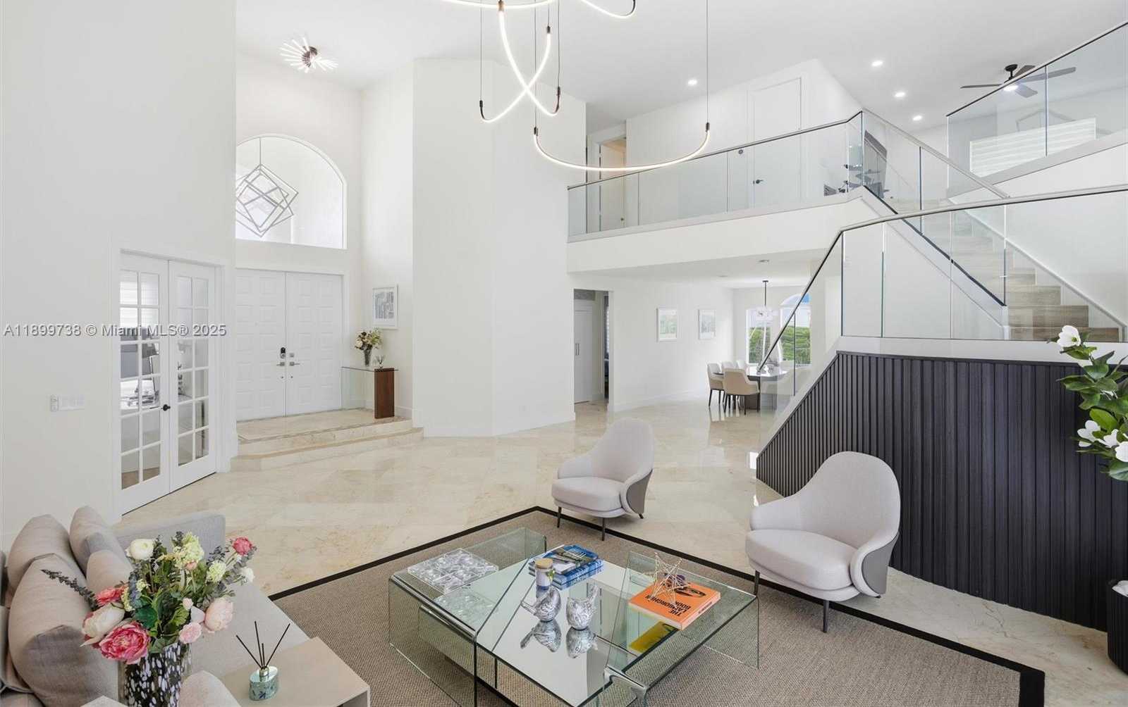 Small Image of 3526 WEST JUNIPER LN, Davie Number 11