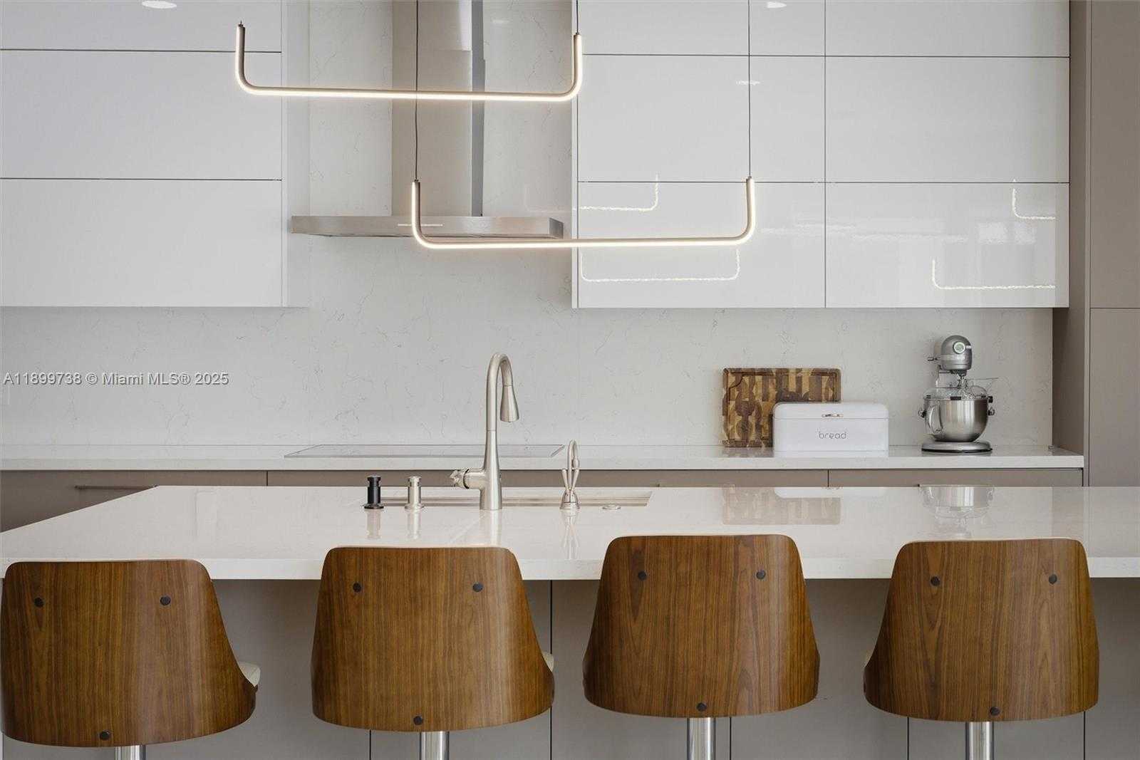 Small Image of 3526 WEST JUNIPER LN, Davie Number 19