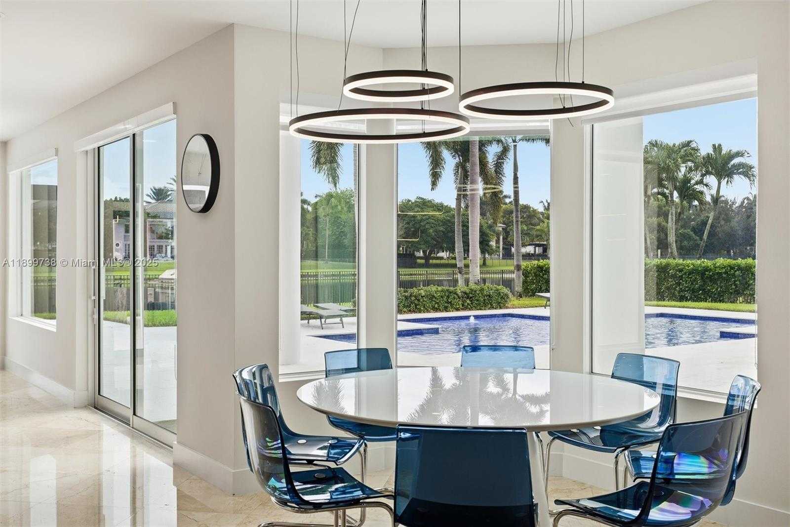 Small Image of 3526 WEST JUNIPER LN, Davie Number 22