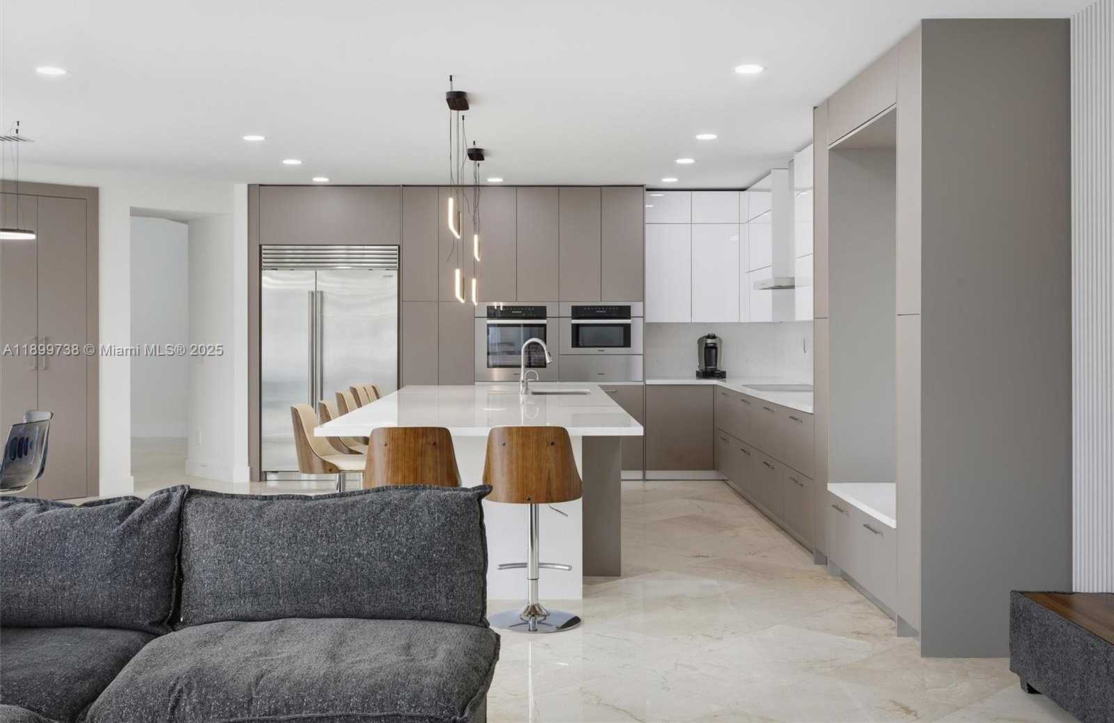 Small Image of 3526 WEST JUNIPER LN, Davie Number 25