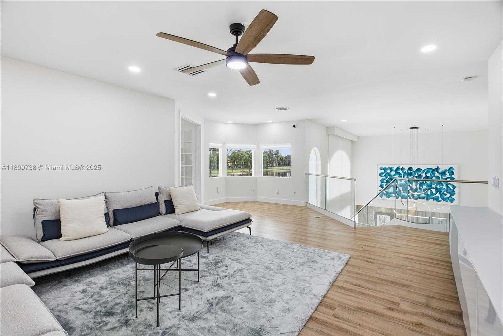 Small Image of 3526 WEST JUNIPER LN, Davie Number 36