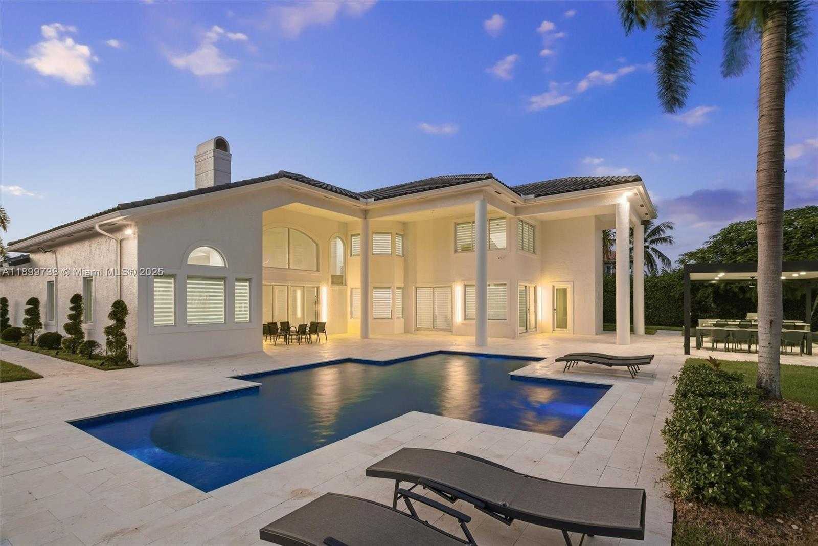 Small Image of 3526 WEST JUNIPER LN, Davie Number 67