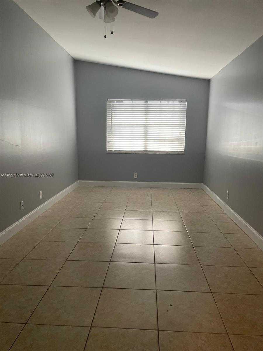 Small Image of 1234 SOUTH WEST 71ST TER, North Lauderdale Number 13