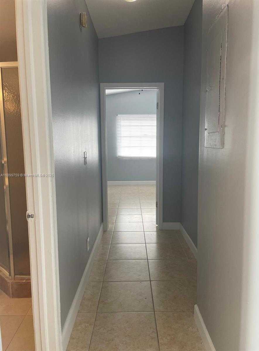 Small Image of 1234 SOUTH WEST 71ST TER, North Lauderdale Number 14