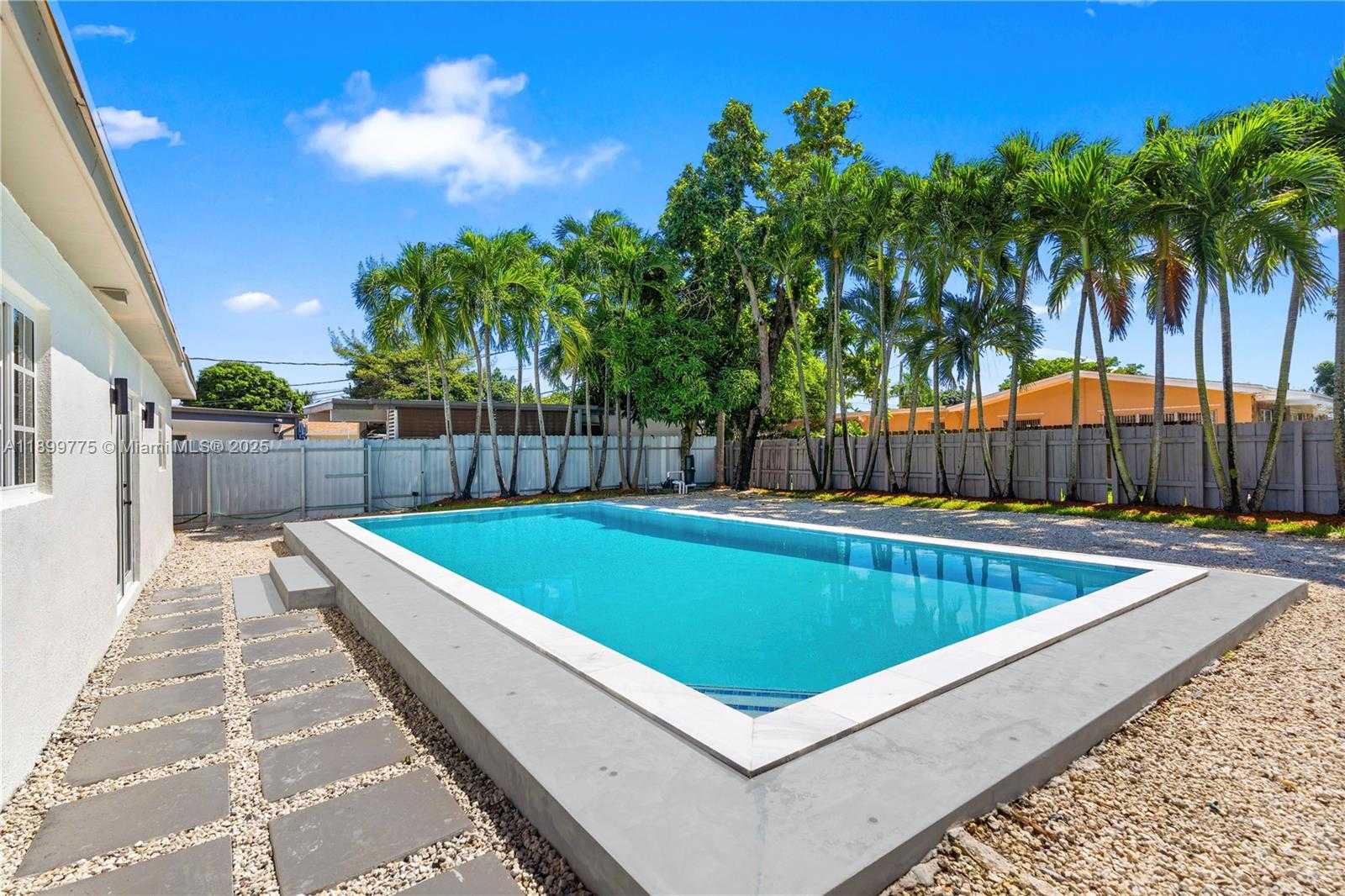 Small Image of 200 EAST 60TH ST, Hialeah Number 33