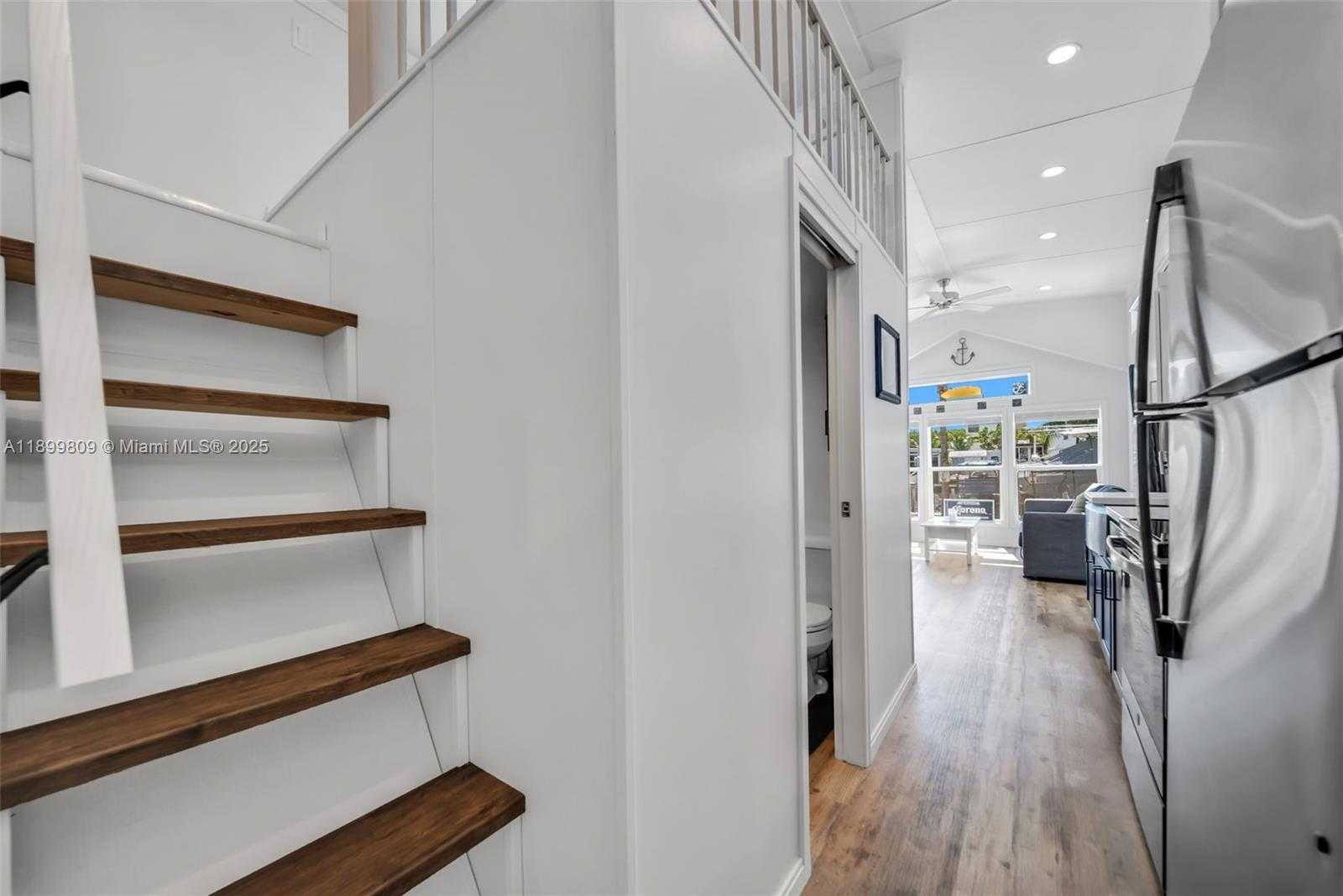 Small Image of 325 CALUSA ST LOT 318, Key Largo Number 21