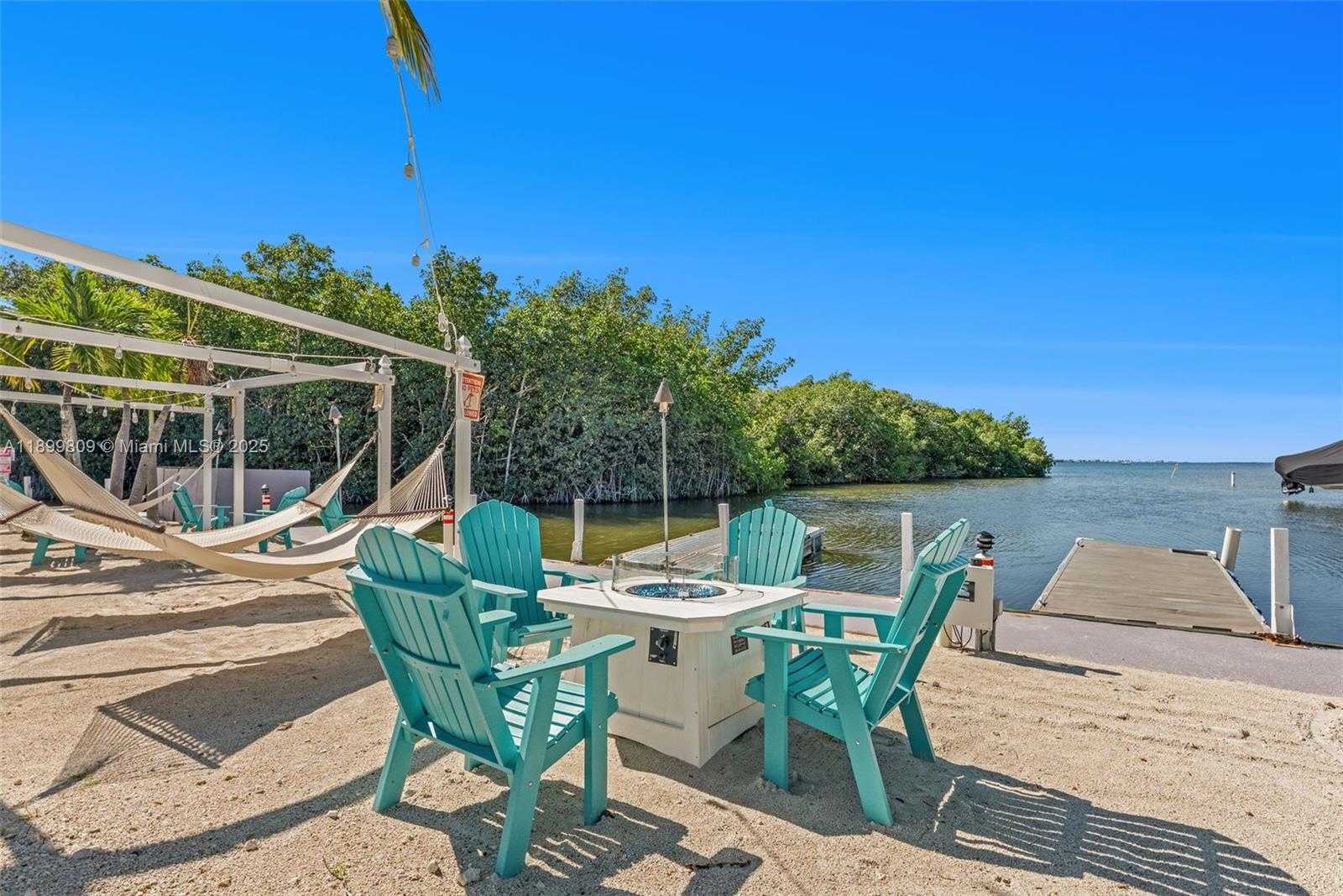 Small Image of 325 CALUSA ST LOT 318, Key Largo Number 25