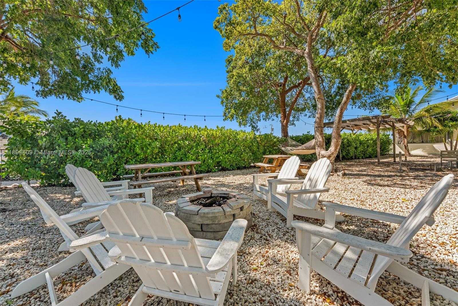 Small Image of 325 CALUSA ST LOT 318, Key Largo Number 27