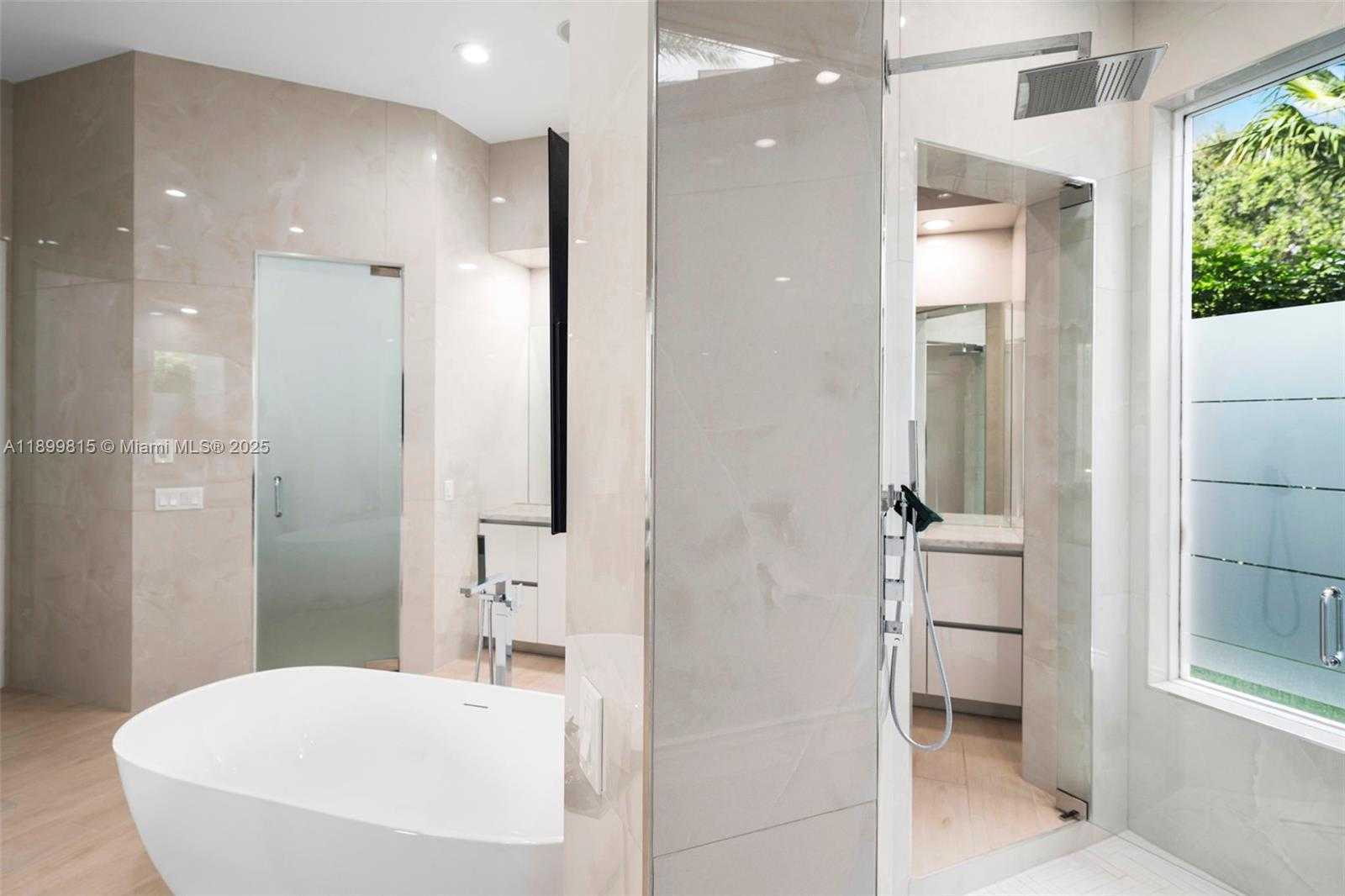 Small Image of 2800 NORTH EAST 40TH ST, Fort Lauderdale Number 50