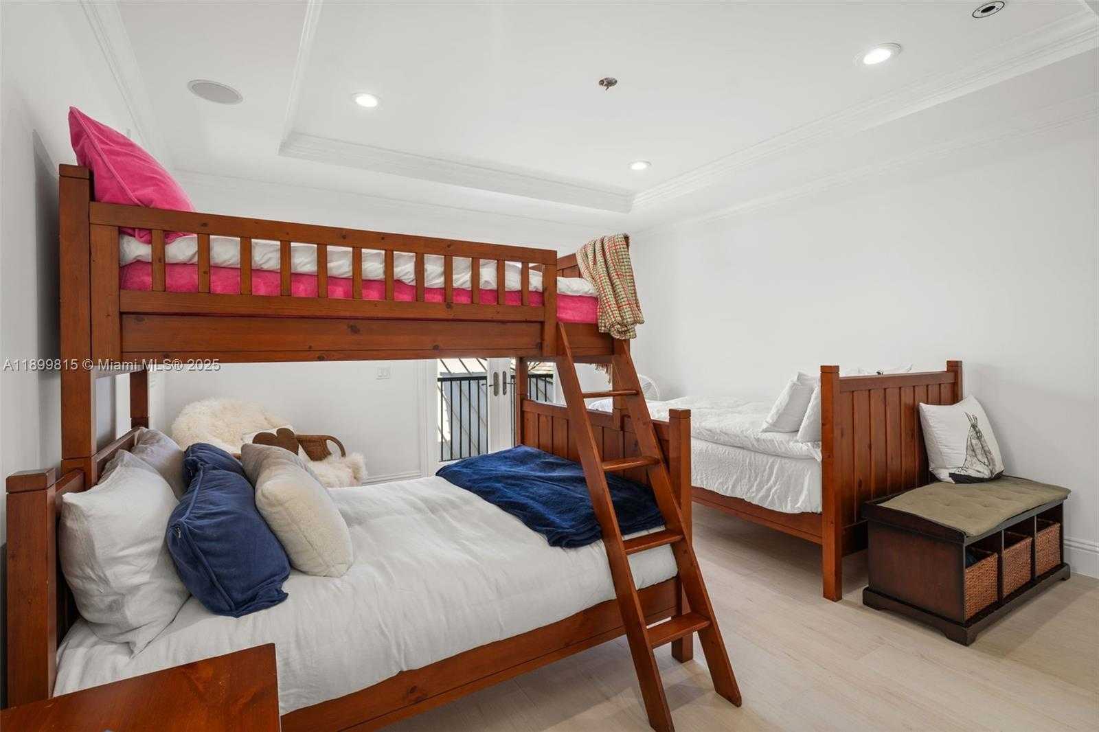 Small Image of 2800 NORTH EAST 40TH ST, Fort Lauderdale Number 69