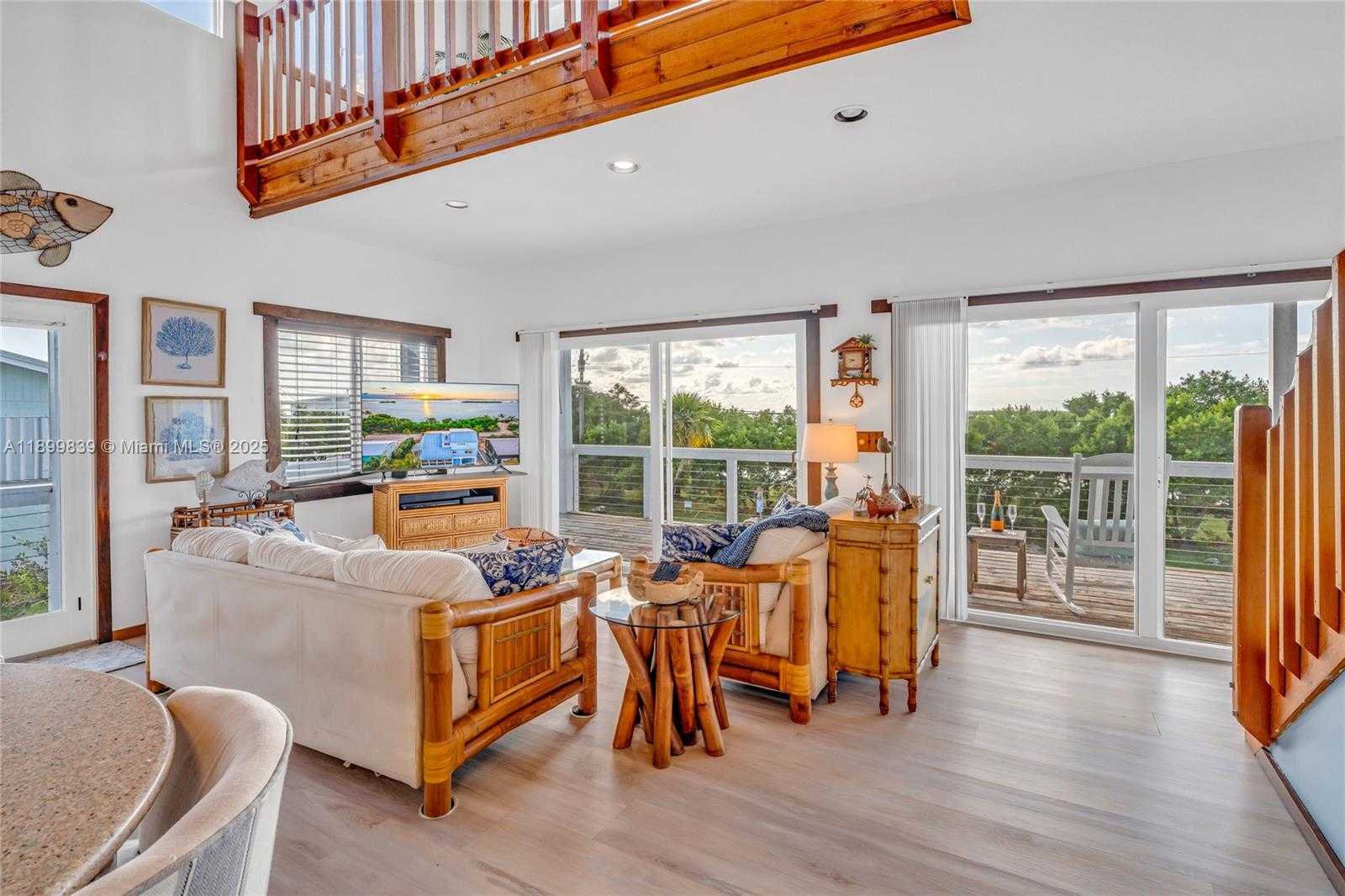 Small Image of 3831 SUNSET DR, Big Pine Number 17