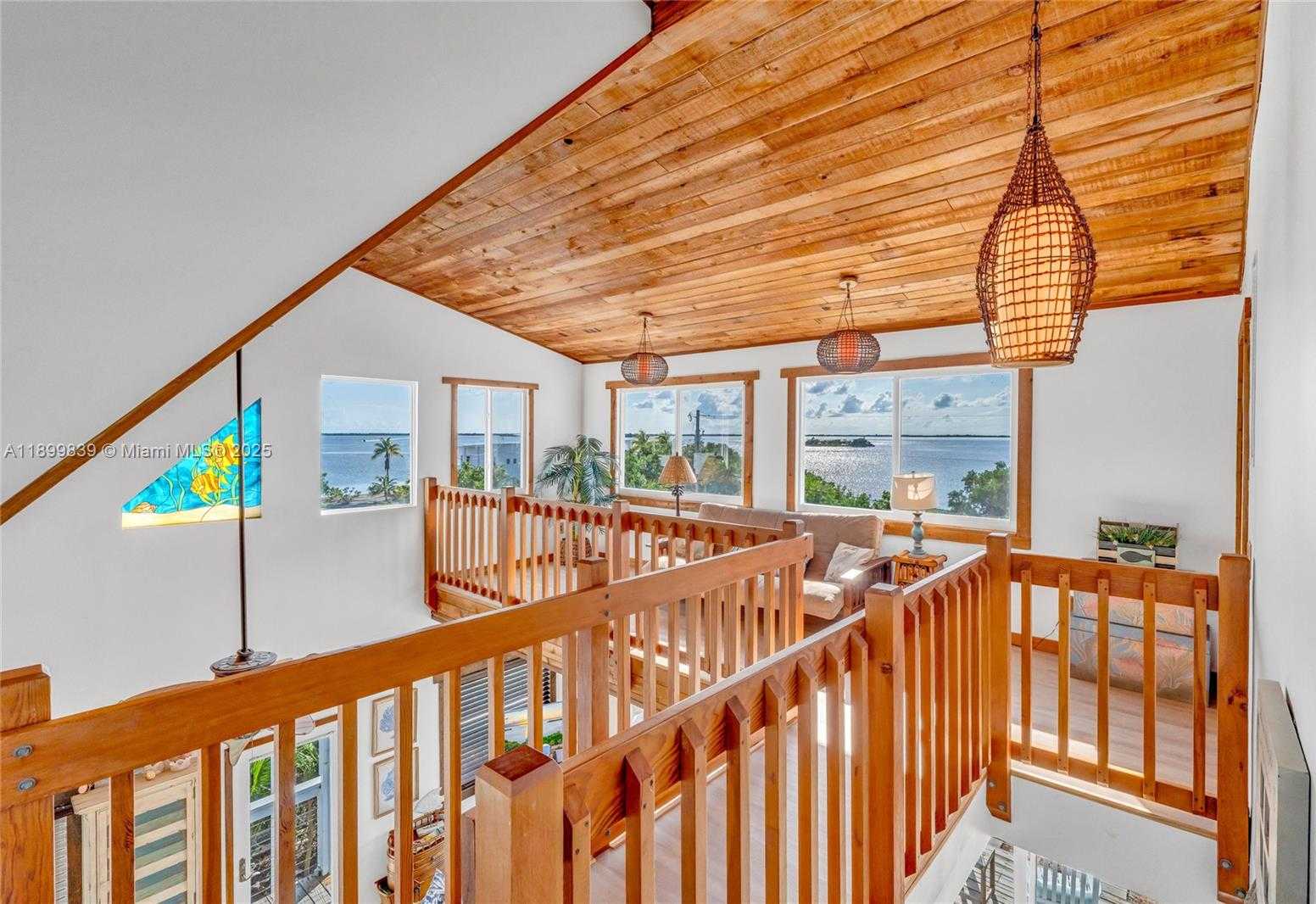 Small Image of 3831 SUNSET DR, Big Pine Number 30