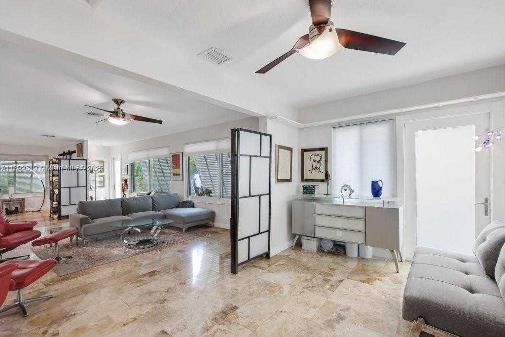 Small Image of 709 NORTH WEST 7TH ST, Dania Beach Number 14