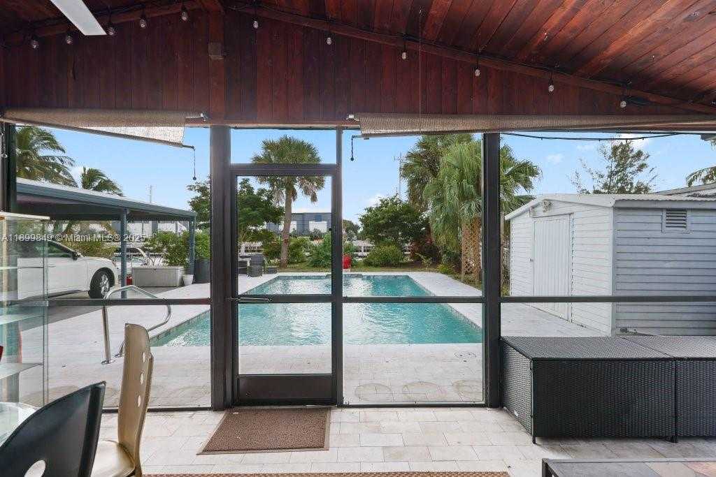 Small Image of 709 NORTH WEST 7TH ST, Dania Beach Number 26