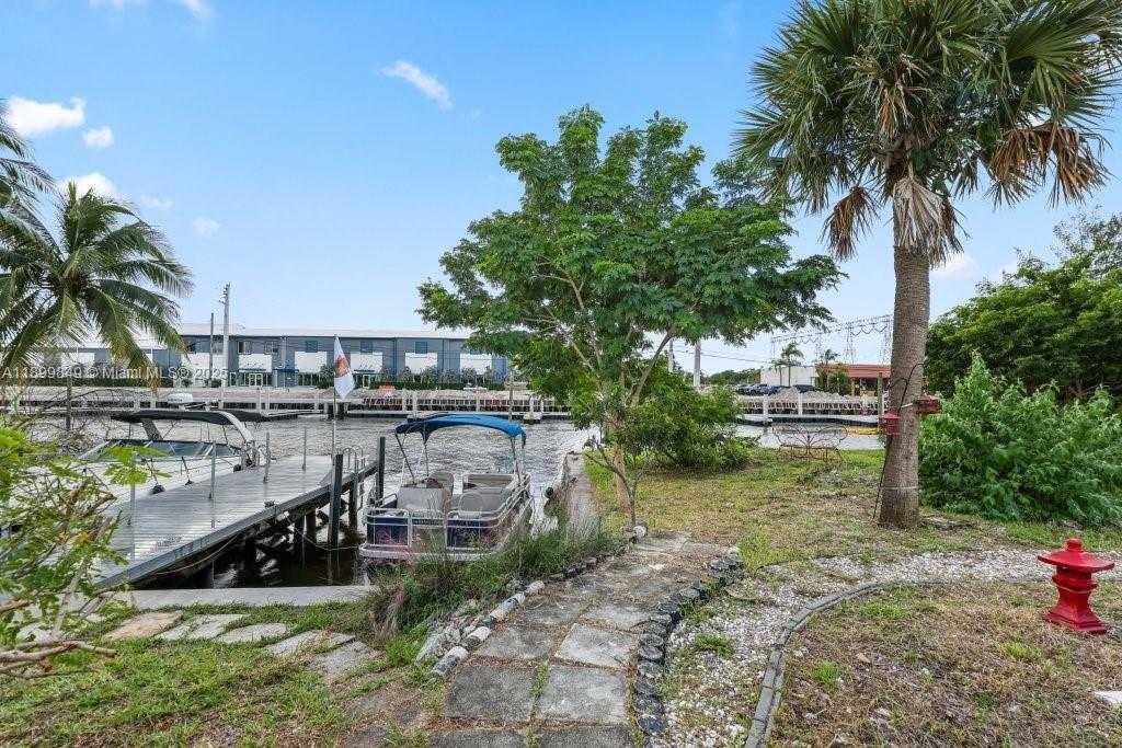 Small Image of 709 NORTH WEST 7TH ST, Dania Beach Number 36
