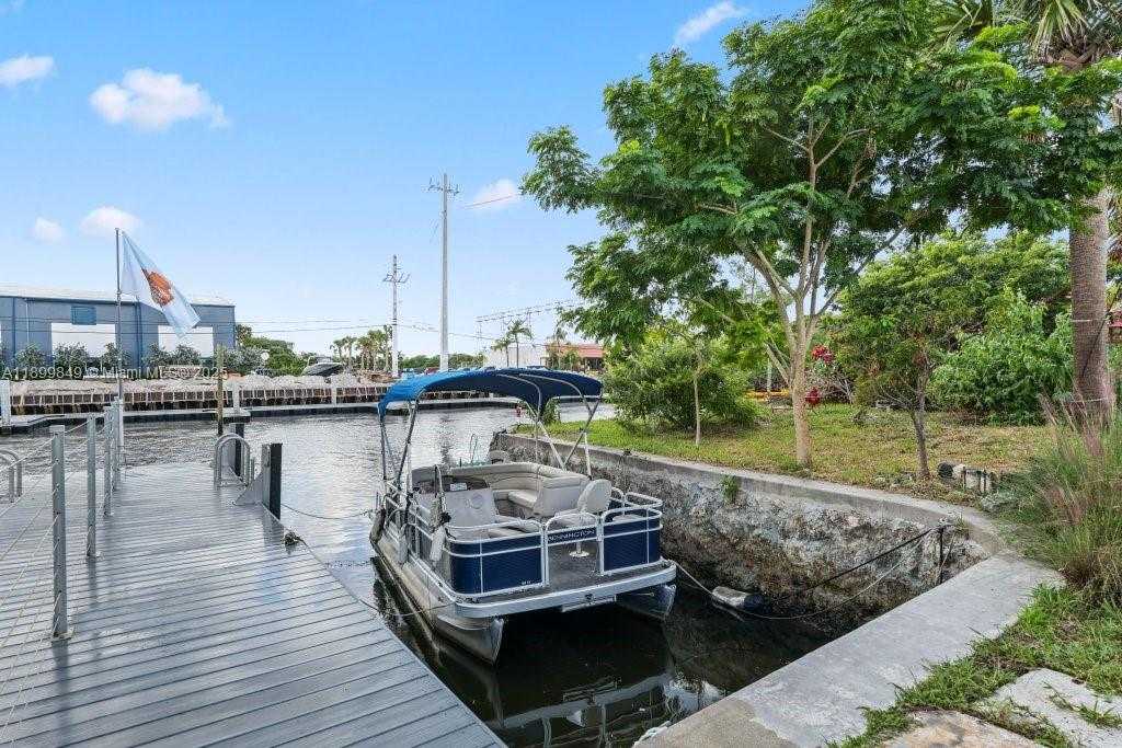 Small Image of 709 NORTH WEST 7TH ST, Dania Beach Number 38