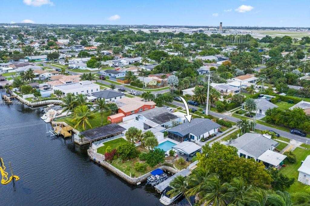 Small Image of 709 NORTH WEST 7TH ST, Dania Beach Number 47