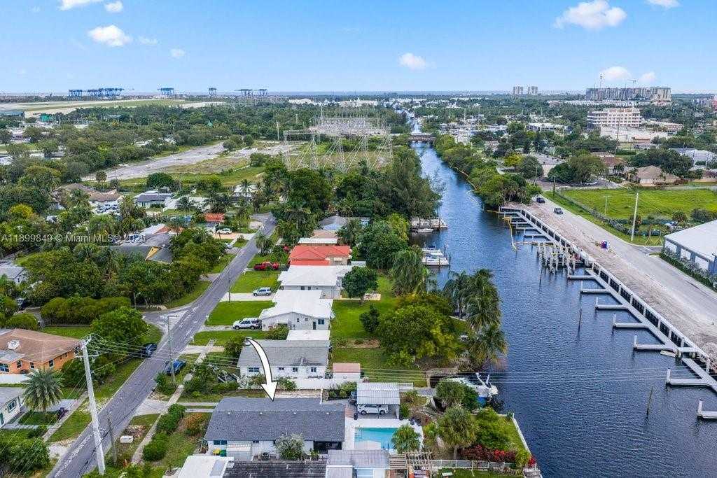 Small Image of 709 NORTH WEST 7TH ST, Dania Beach Number 48