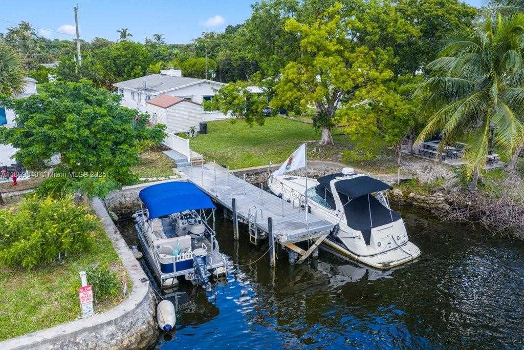 Small Image of 709 NORTH WEST 7TH ST, Dania Beach Number 52