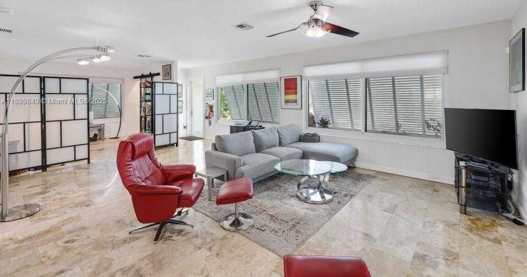 Small Image of 709 NORTH WEST 7TH ST, Dania Beach Number 7