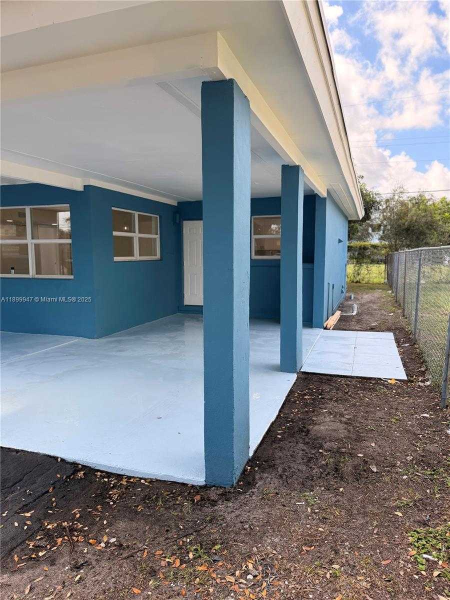 Small Image of 809 NORTH WEST 12TH AVE, Fort Lauderdale Number 3