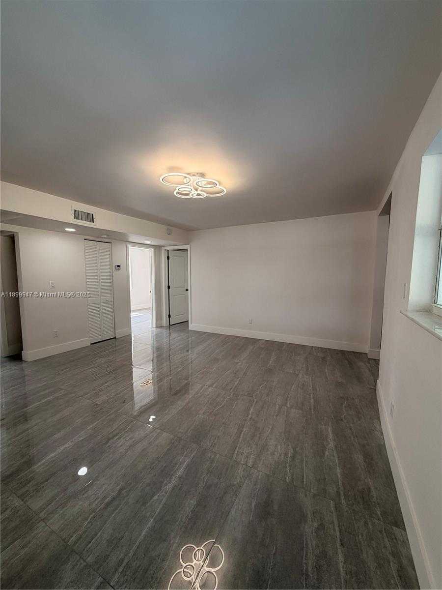 Small Image of 809 NORTH WEST 12TH AVE, Fort Lauderdale Number 31